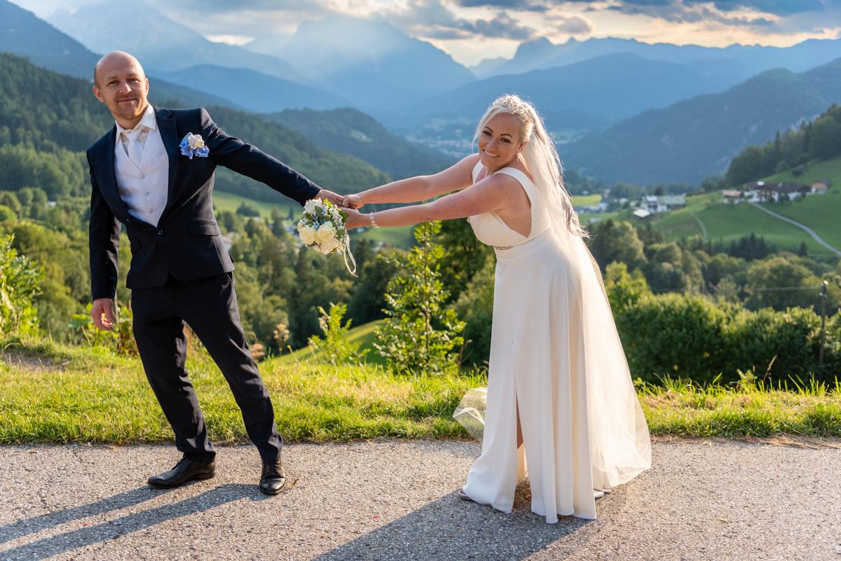 Z krásné svatby v Bavorských Alpách... - Obrázek č. 4