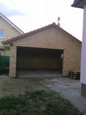Garazka - manzelova pracovna ;-)