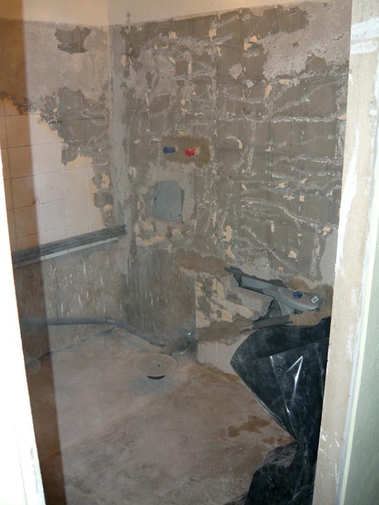 Rekonštrukcia kúpeľne a WC - Podlahová vpust HL90Pr DN 40/50