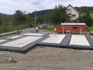 základová doska 13,5 x 15 m
