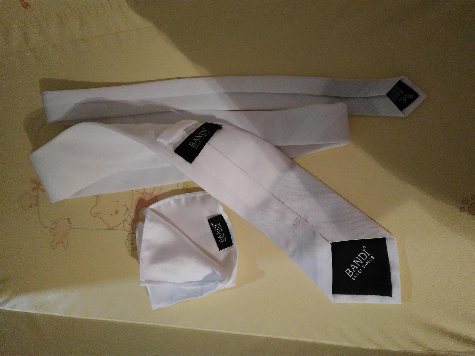 Bílá svatební elegantní kravata Bandi + kapesníček - Obrázek č. 2