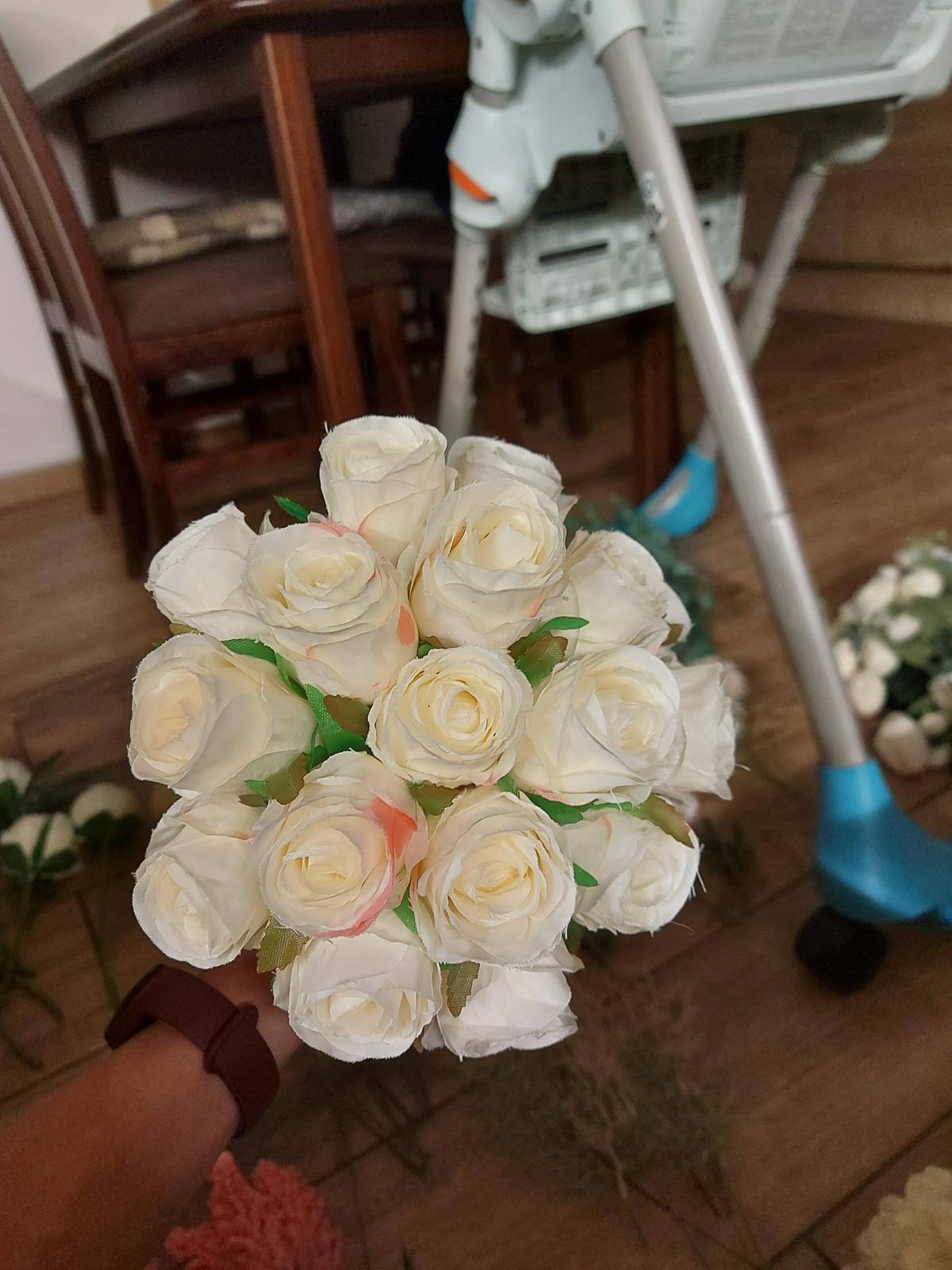 Prodám umělé květiny k dekoraci na svatbu. - Obrázek č. 2