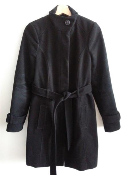 černý zimní kabát - Obrázek č. 1