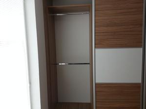 ešte čosi povesiť