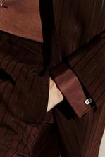 ..detail..