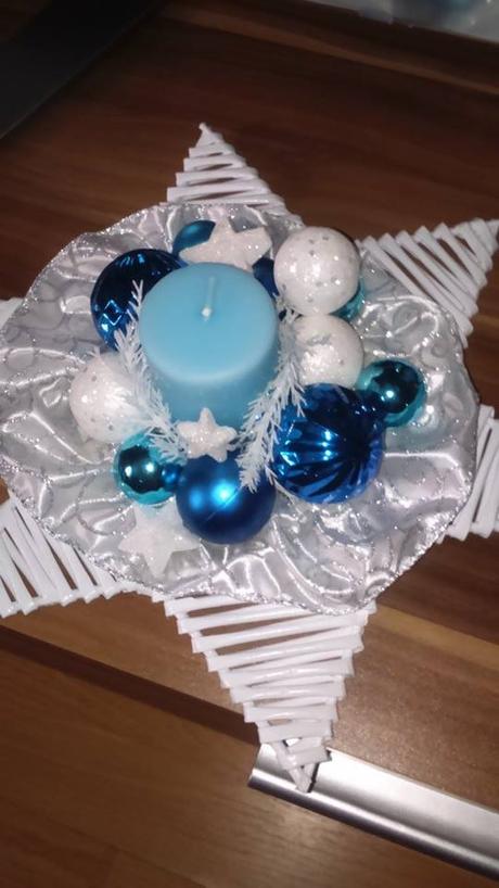 tyrkysovo-biela vianočná dekorácia - Obrázok č. 1