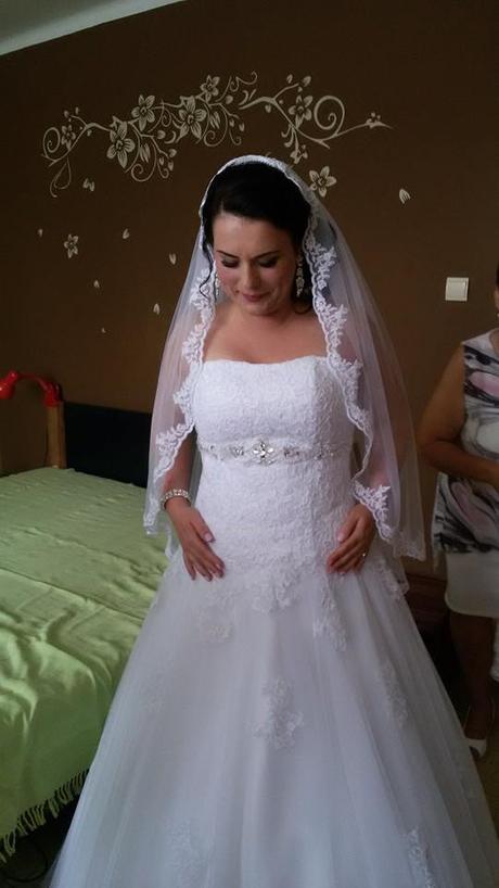 Svatební šaty na šněrování šité v Madoře 42-46 - Obrázek č. 1