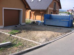 už se blíží konec (aneb zátiší s kvalitní ruční mechanizací, ale hlavní motor - já, tam nejsu)