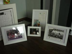 Společné fotky už od školky (rok 1988 :)) a pak fotka a pohled z léta 1998 :)