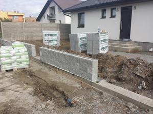 24.10.2015 konečne sa počasie umúdrilo a my môžeme pokračovať.