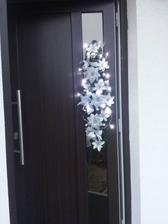 vianočná ozdoba na dvere
