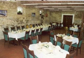 salonek, kde proběhne svatební hostina a následné oslavy
