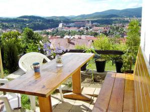 a s timto vyhledem na Cesky Krumlov budem kazdy den snidat a veceret