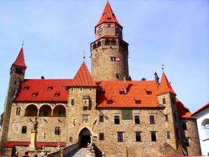 hrad Bouzov