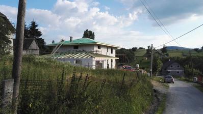 7.7.2018 horná strecha vydebnená
