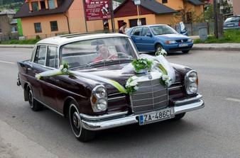 a tu je vyzdobené z inej svadby