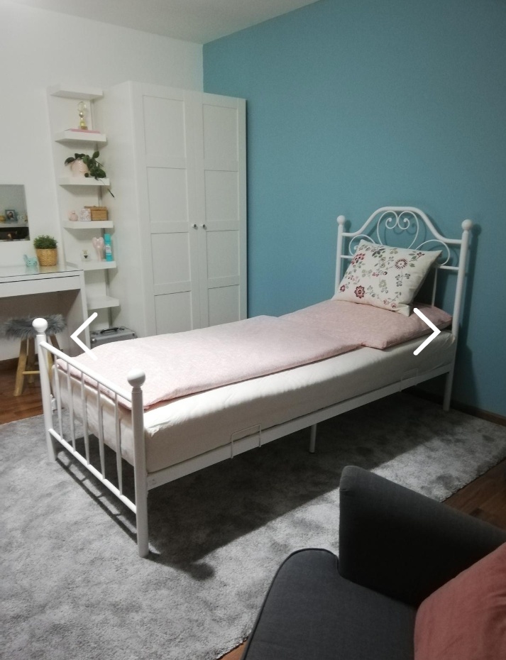Dievčenská posteľ+matrac - Obrázok č. 1