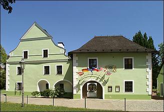 dalsi moznost na recepci=another possibility for the reception