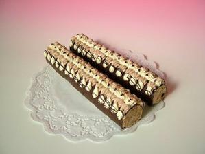 ze by i nejaka roladka..?=perhaps a roulade too