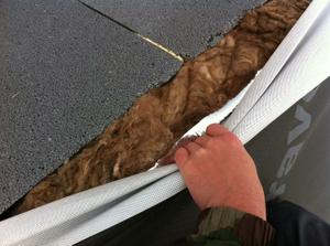 Kde sa nedal vlozit polystyren, davala sa vlna.. Tu bola aj vhodna aby sa neudusilo drevo v polystyrene..