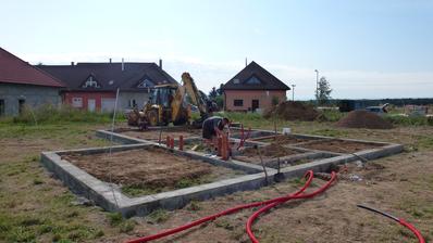 13.8.2014 Zavážíme hlínou