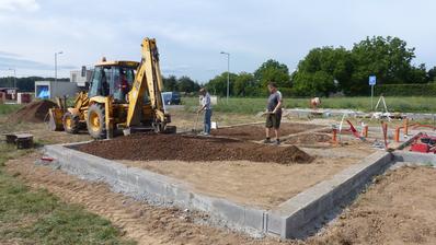13.8.2014 Vrchní vrstva štěrku a kamení