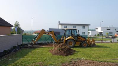 19.5.2018 bagrujeme - skrývka