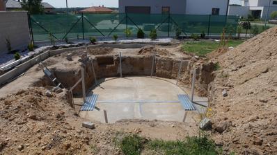 17.6.2018 připraveny boční vzpěry