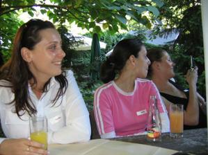 Natka, Mixka, Sue