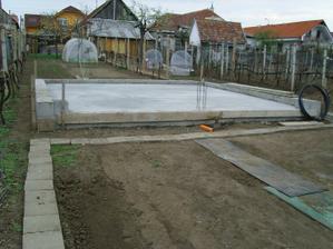 Garáž 14.4.2012