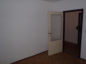 Původní stav bytu před rekonstrukcí