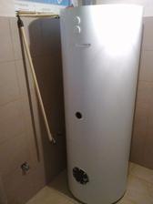 300l zasobnik
