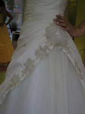 a detail...