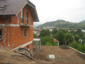 uz mame rovinku pri dome