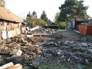 bordelu bolo 14ton (bez dreva)