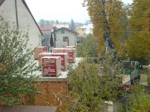 pokračujeme...
