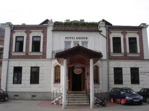 hotel, v ktorom budeme mať hostinu (Pezinok)