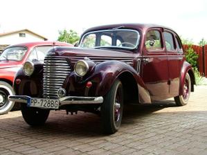 jedno auto povezie mna a mojich rodicov