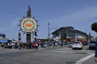 ochutnávka morských príšer vo Fishermans Wharf samozrejme nesmelo chýbať :) aj keď z veľkej časti to bol boj s čajkami o každé sústo :D