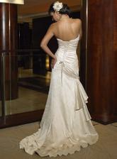 ... nieco sexy (Perla, Maggie Sottero)
