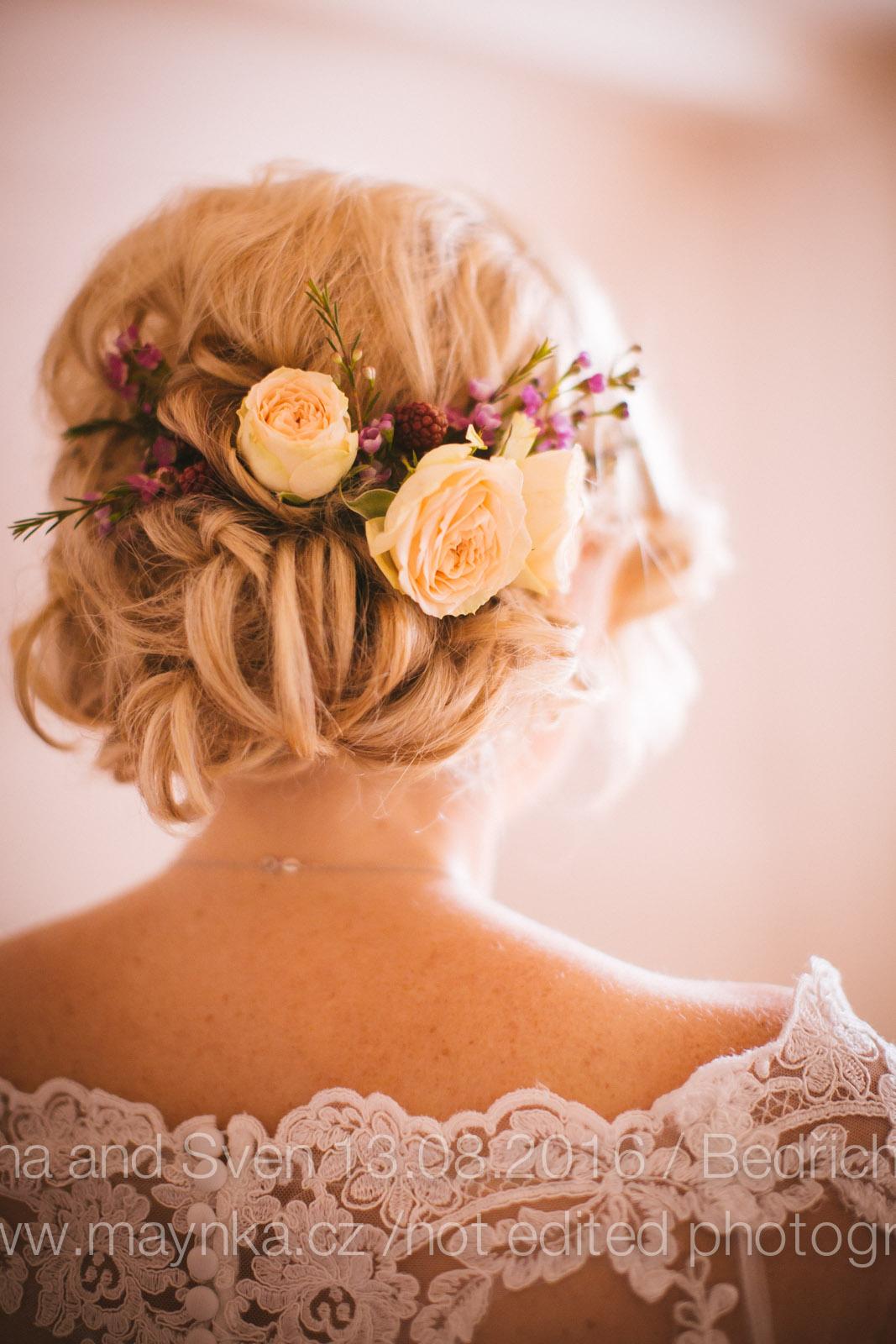 BRIDE | NEVĚSTY - wedding hair with flowers | by Michaela Polomis