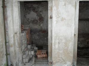 vyklizený kůlny
