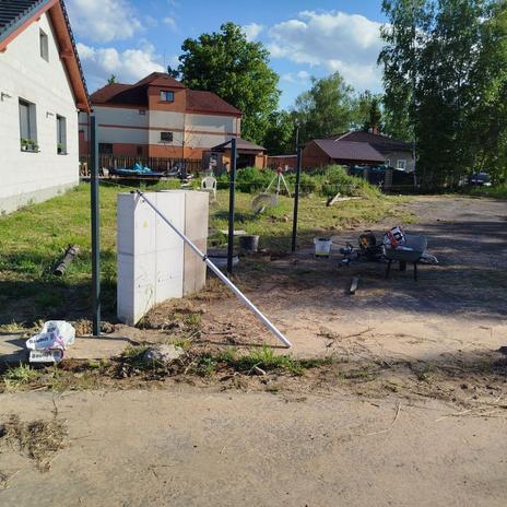 Pozemek a vše kolem
