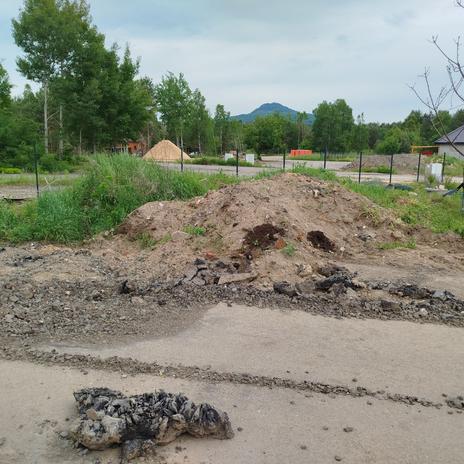 Pozemek a vše kolem