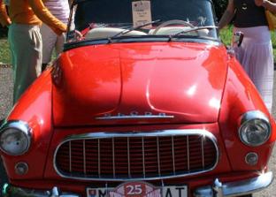 nase svadobne auto, ak boh da...