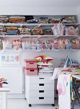 regalovy system a plastove boxy....
