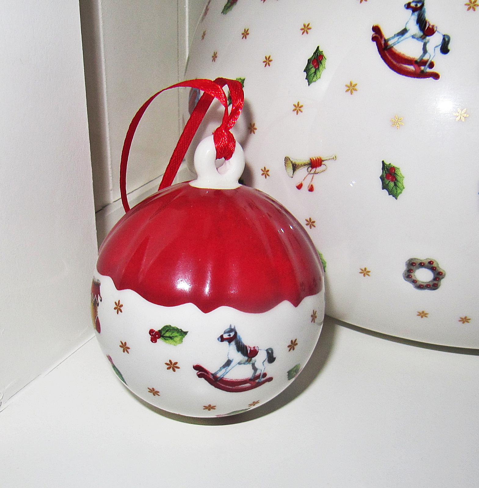 Vianočná guľa na vianočný stromček Villeroy & Boch, porcelán - Obrázok č. 1