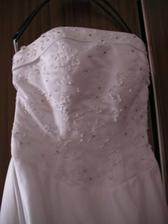 Cinske saty - detail. Cena 100 eur
