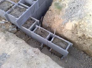 Detail prepojenia dvoch velkosti tvarnic