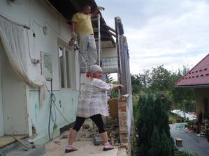aj stara veranda leti..